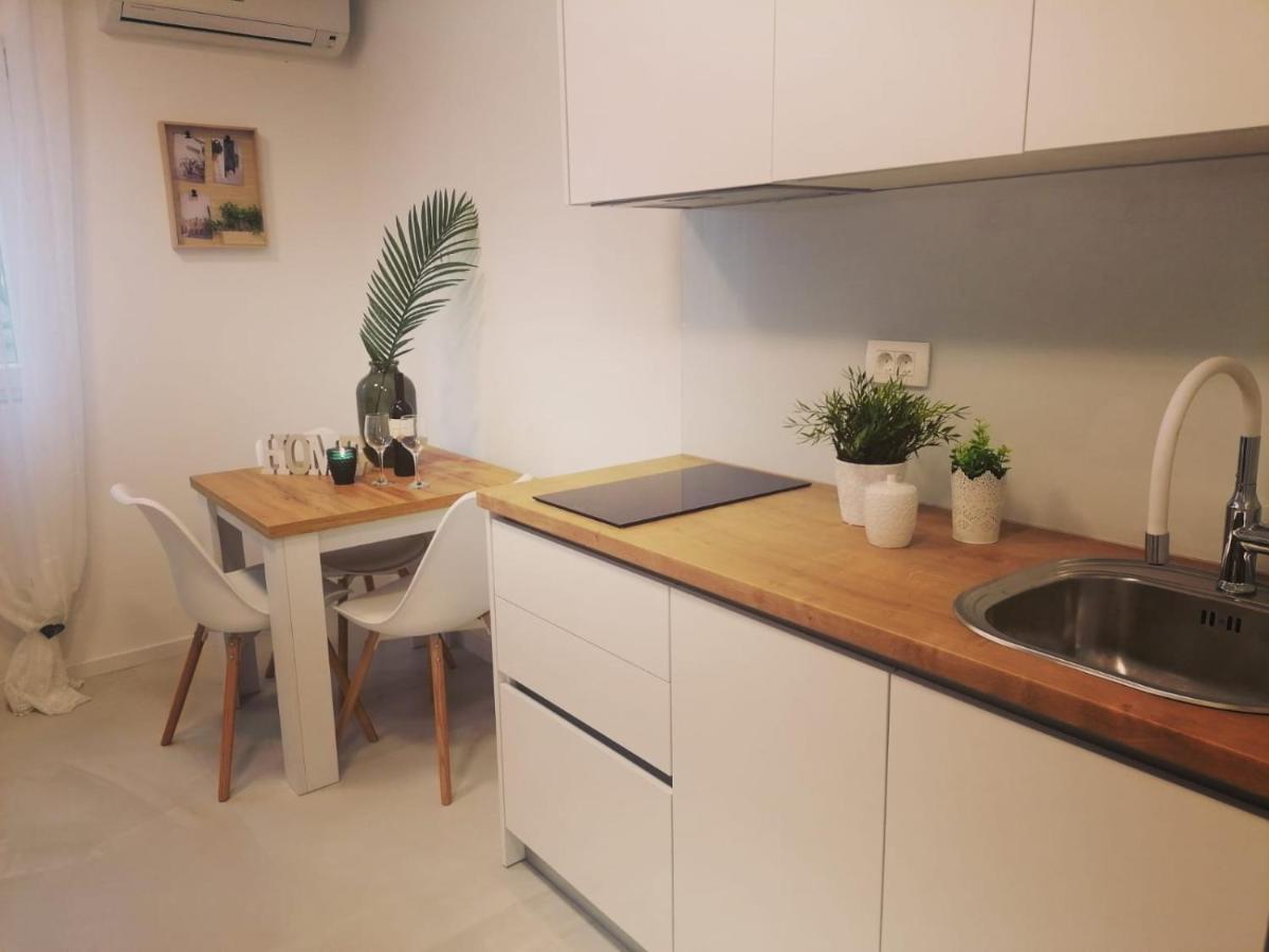 Apartmani Zoric Vodice Camera foto
