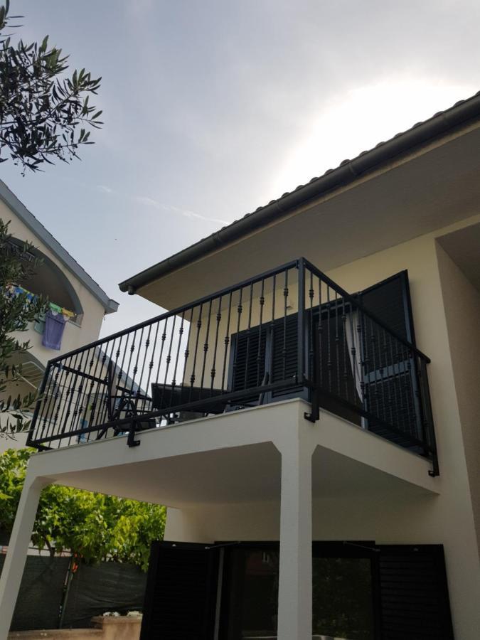 Apartmani Zoric Vodice Camera foto