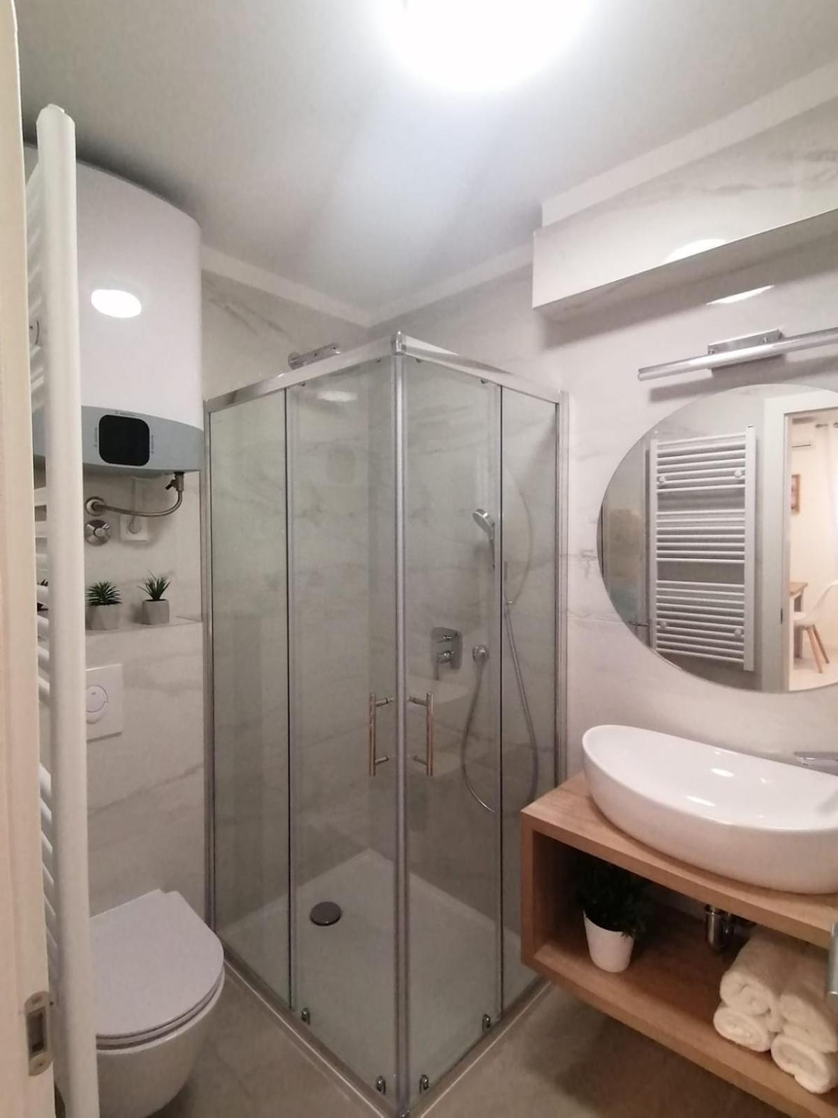 Apartmani Zoric Vodice Camera foto