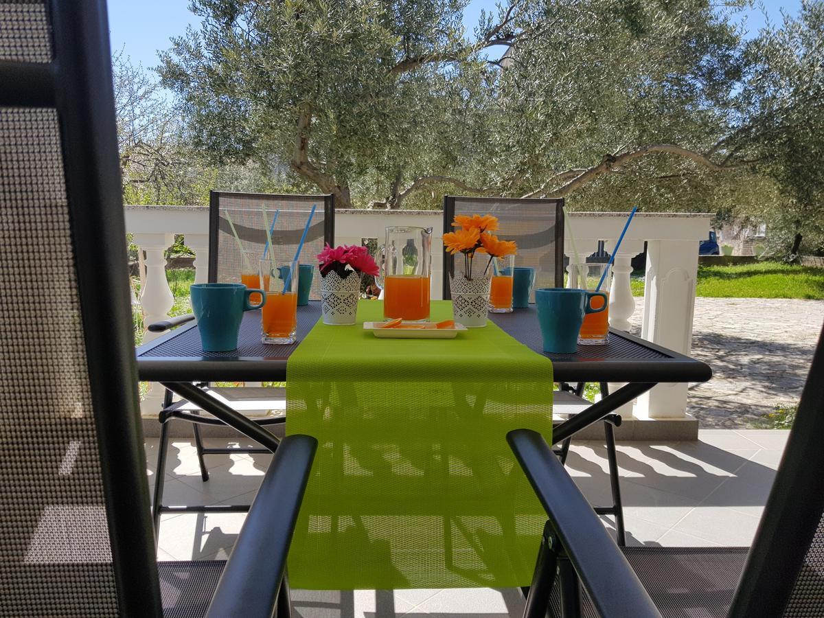 Apartmani Zoric Vodice Esterno foto