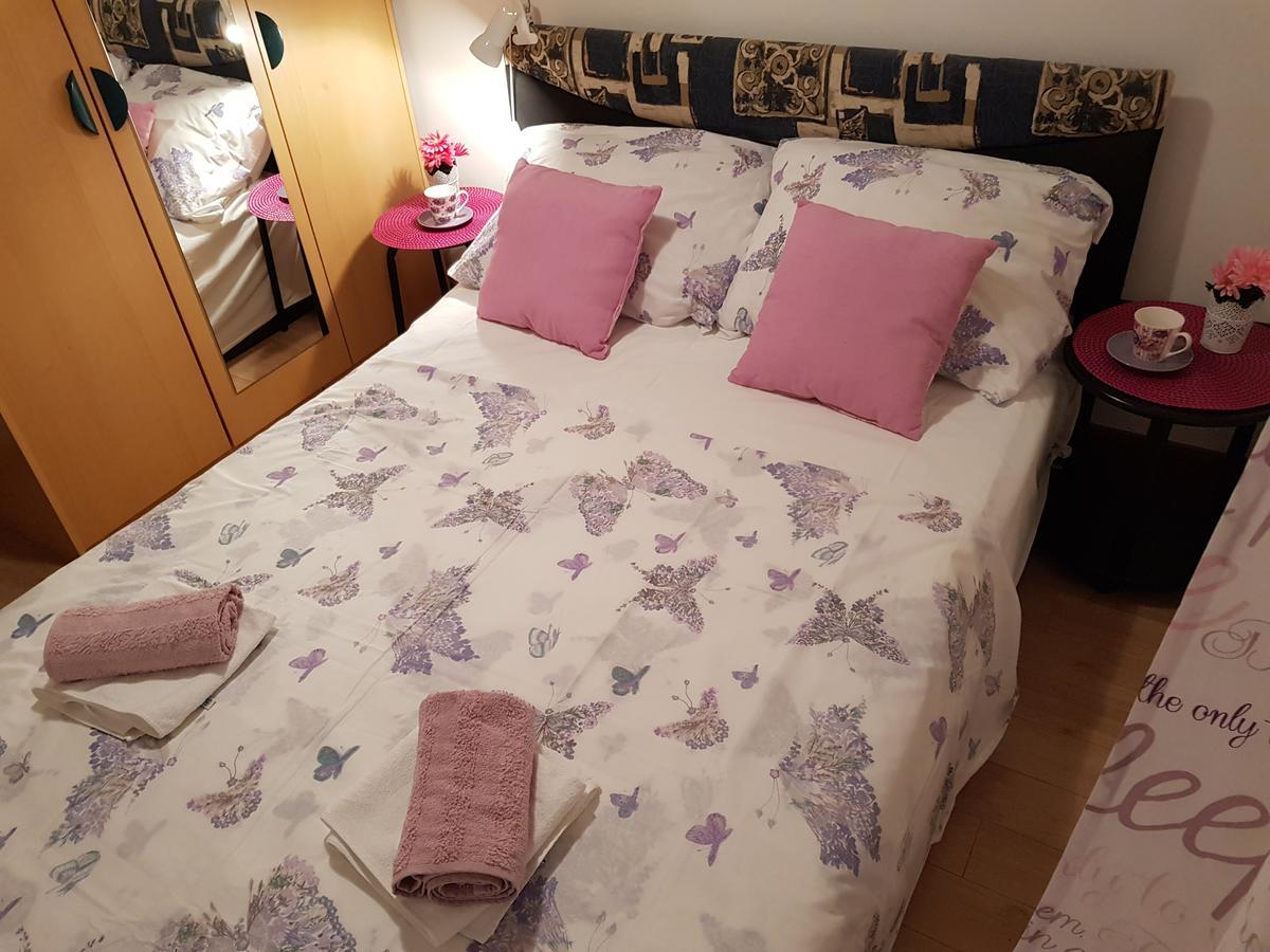 Apartmani Zoric Vodice Esterno foto